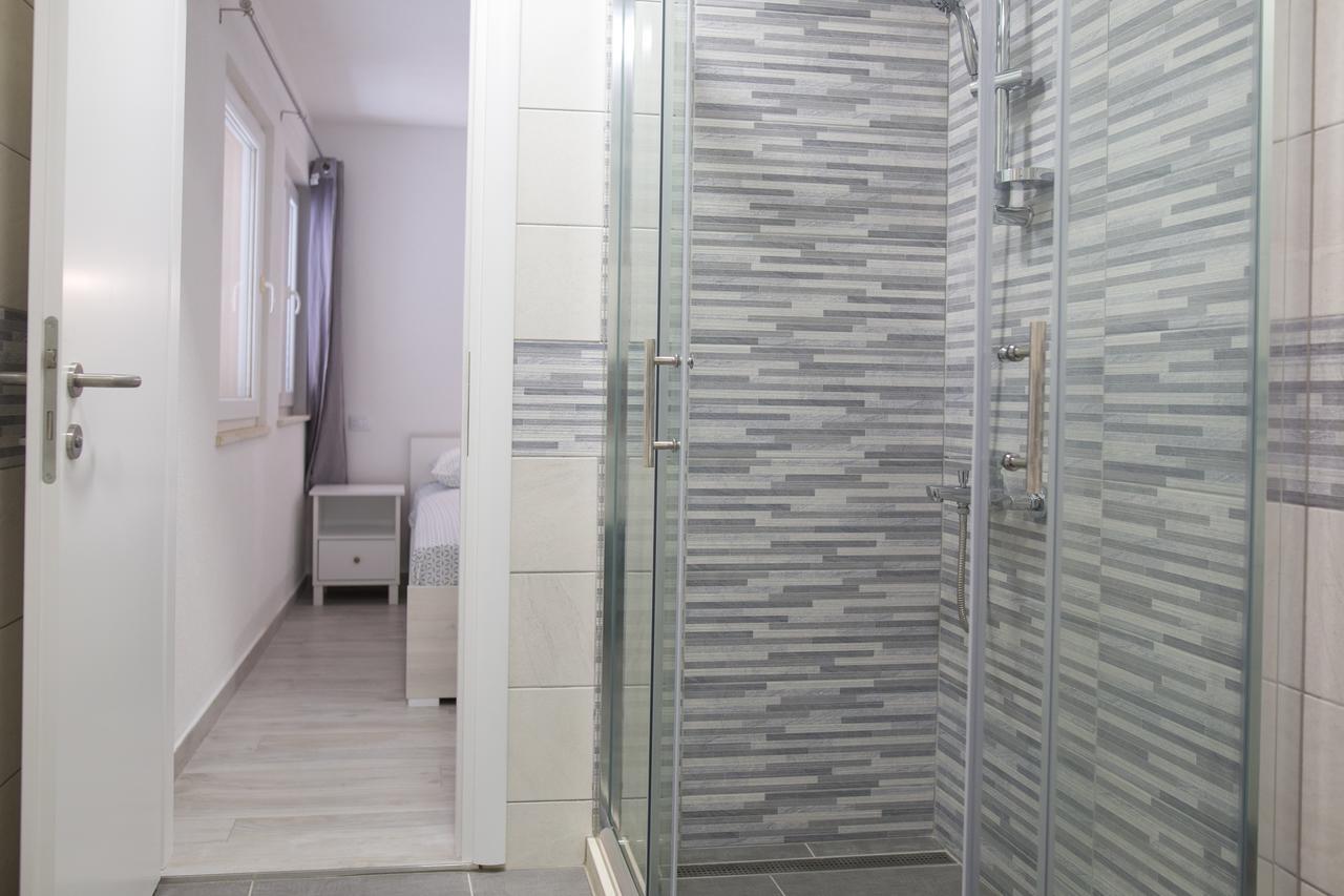 Serious Job Apartment Dubrovnik Quarto foto
