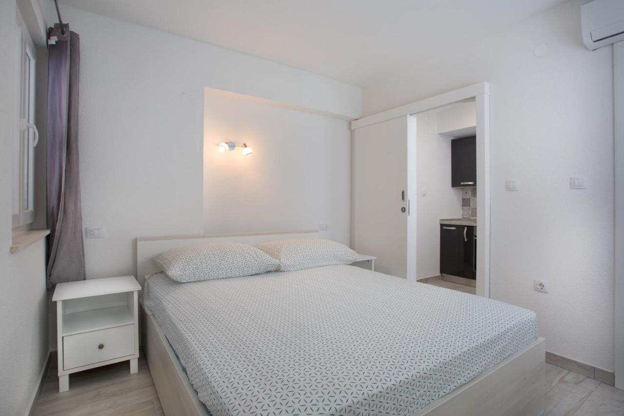 Serious Job Apartment Dubrovnik Exterior foto